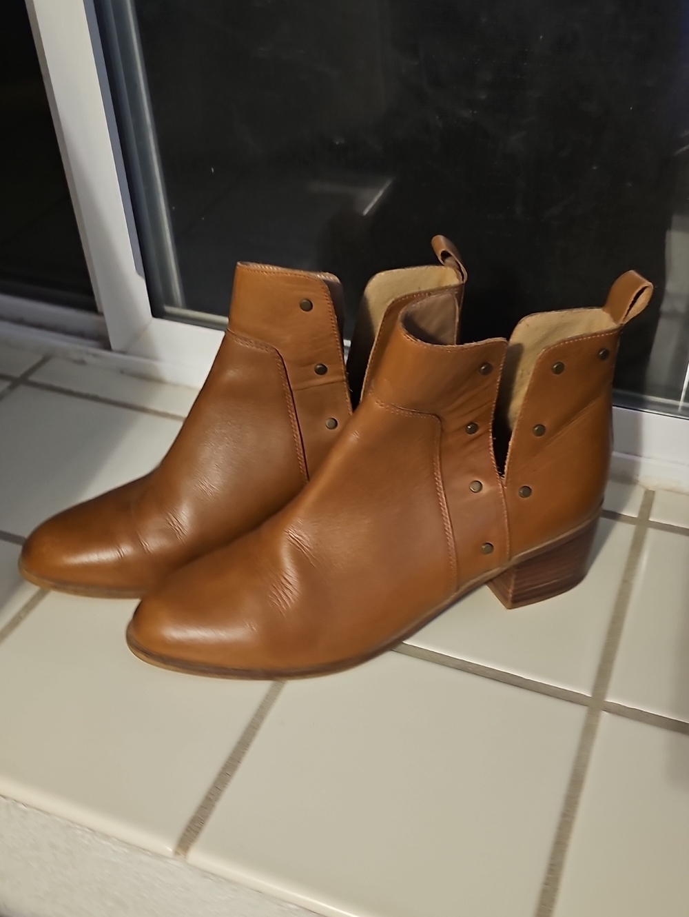 Franco Sarto Women's Size 9 Tan Leather Ankle Boots - Stylish Low Heel